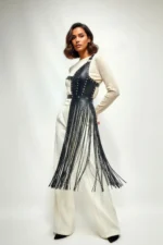 Siyah Zımbalı ve Asimetrik Püsküllü Deri Etek SH1014 - Image 5