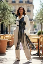 Siyah Zımbalı ve Asimetrik Püsküllü Deri Etek SH1014 - Image 8