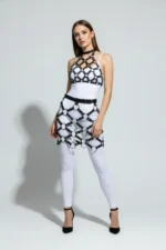 Siyah Metal Halka ve Kafes Detaylı Suni Deri Etek SH1289