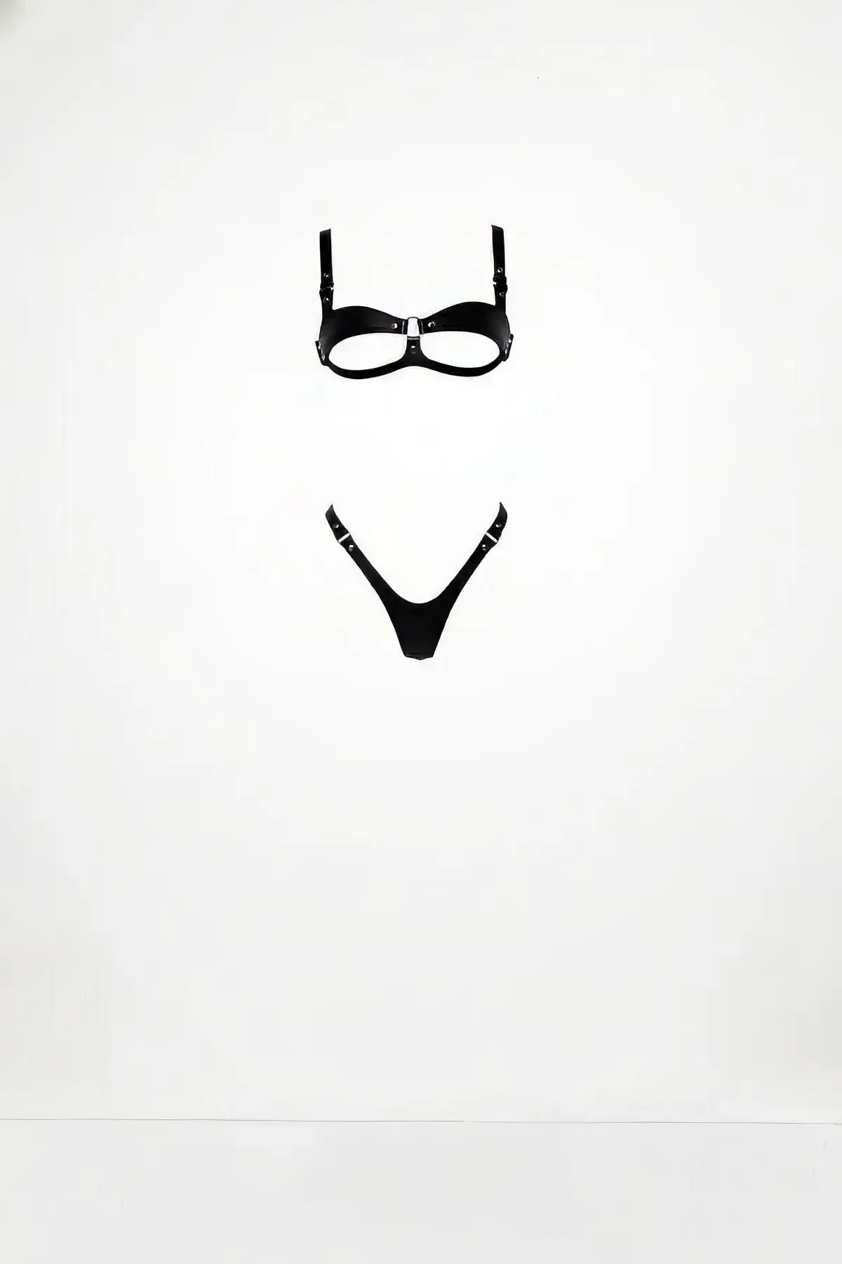 Black Harness Set with Leather Ring Detail and Adjustable - SH1382