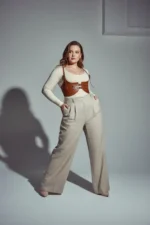 Plus Size Women's Leather Corset with Belt Straps Style Outfit Complement - SH605 - Image 2