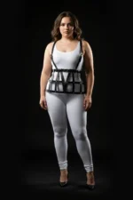 Siyah Deri Kafes Detaylı Harness Aksesuarlı Büyük Beden Etek SH1252 - Image 3